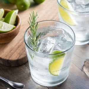 Gin and Tonic Recipe - cocktails that are easy to make at home