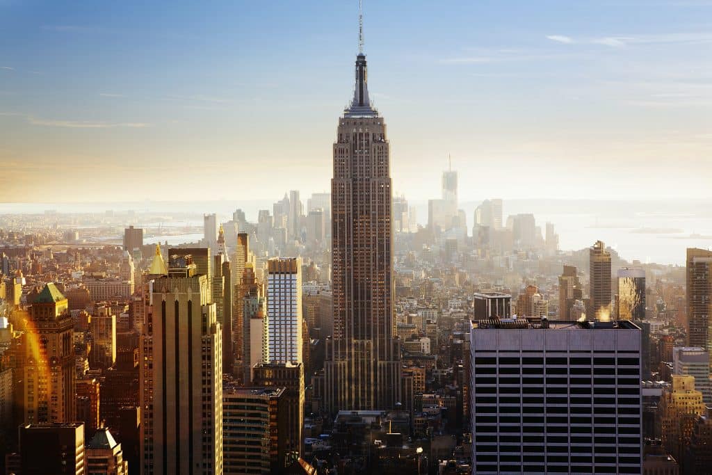 new york city skyline where you can meet people in new york via business networking events